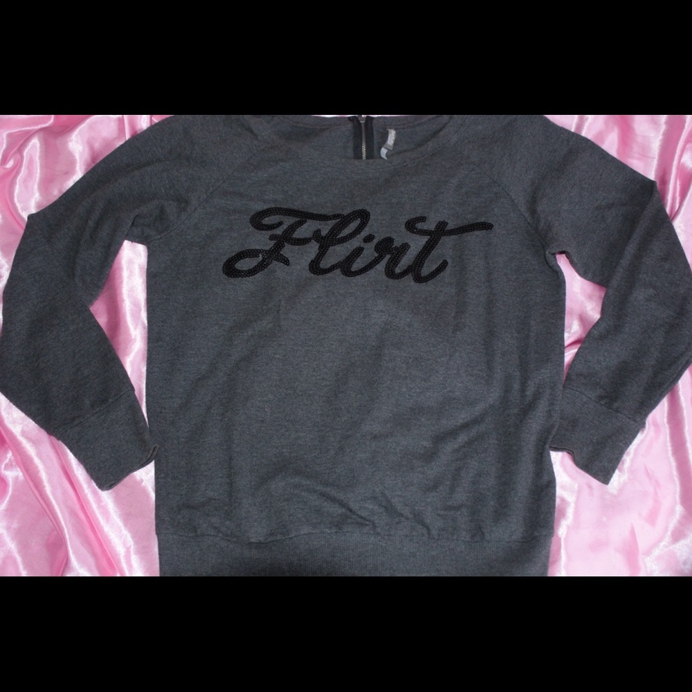 Gray ‘FLIRT’ Pullover Sweater